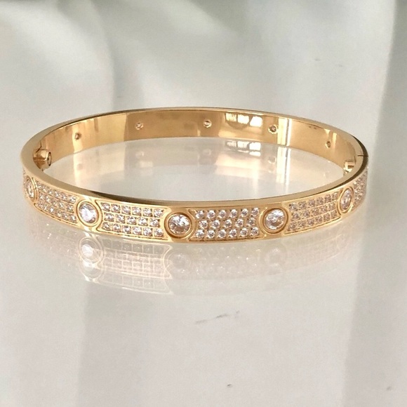 Gold Pavé Screw Classic Model Bracelet with 10 Gems 💎 - Picture 8 of 8